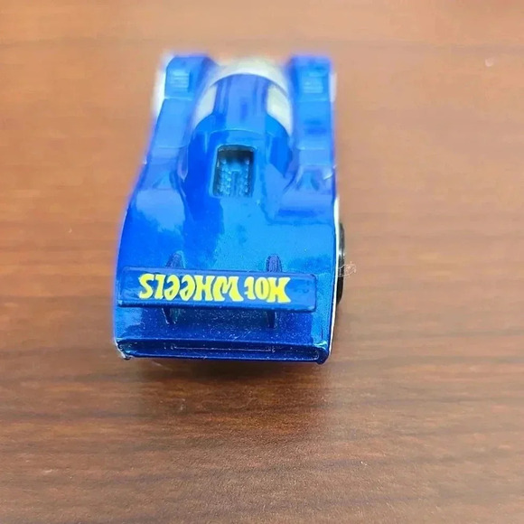 Vintage Hot Wheels 1983 Malaysia1:64 Scale Race Car Blue White - Picture 4 of 7